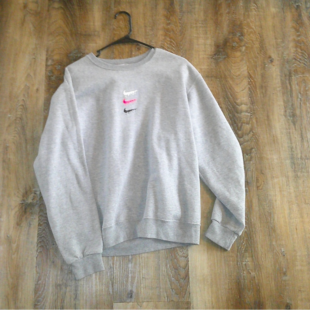 Women's Gray Crewneck
